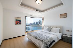 Baihong Riverview Drone Show Apartment