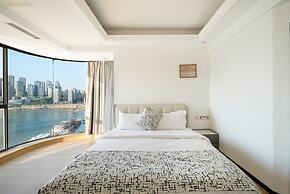 Baihong Riverview Drone Show Apartment