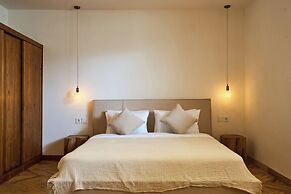 White Villa by Betterplace