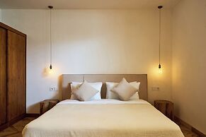 White Villa by Betterplace