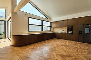 White Villa by Betterplace