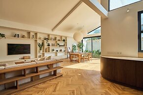 White Villa by Betterplace