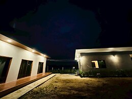 Wangnue Mountain View Resort&Hotel