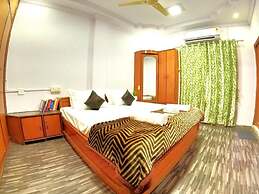 Hotel Nomadic