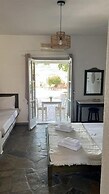 Casa Paros