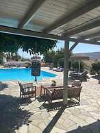 Casa Paros