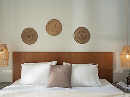 Ekati Mare Lifestyle Resort