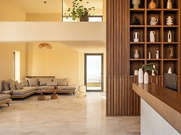 Ekati Mare Lifestyle Resort