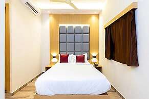 Hotel Aarti Residency