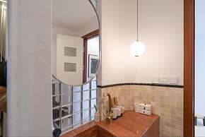 Shanghai Hills&FanStay close to Tianzifang Line 9
