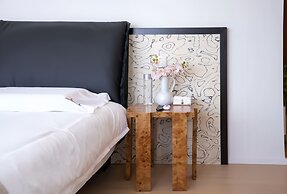 Shanghai Hills&FanStay close to Tianzifang Line 9