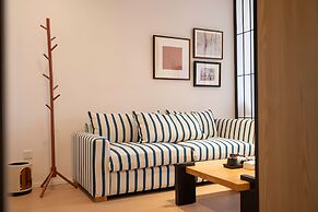 Shanghai Hills&FanStay close to Tianzifang Line 9