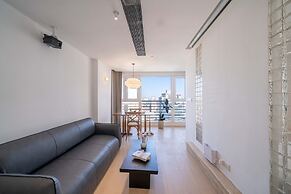Shanghai Hills&FanStay close to Tianzifang Line 9