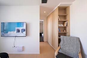 Shanghai Hills&FanStay close to Tianzifang Line 9