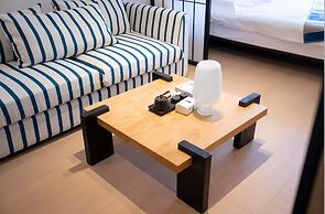 Shanghai Hills&FanStay close to Tianzifang Line 9