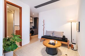 Shanghai Hills&FanStay close to Tianzifang Line 9
