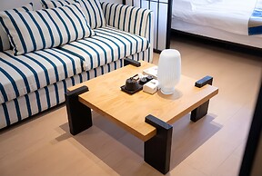 Shanghai Hills&FanStay close to Tianzifang Line 9