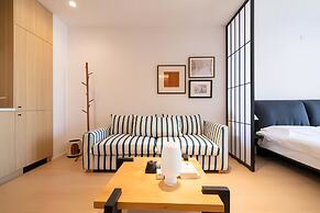 Shanghai Hills&FanStay close to Tianzifang Line 9