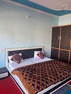 The Gauri Huts And Restaurant