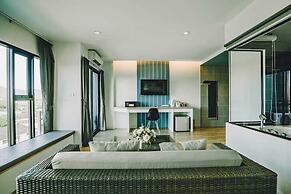 The Galla Hotel