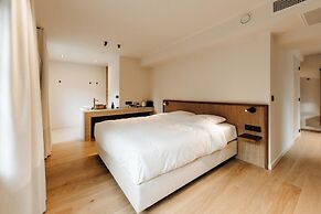 Alfred Hotel & Gastro Bar