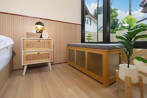 Amaleena Pool Access