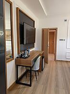 Cathelea Convention and Suites