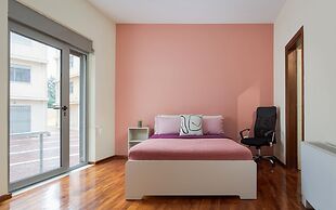 Varkiza Escape Residence