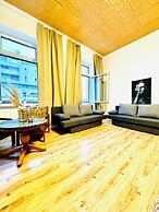 Comfy Studio Apt Near FAC Platz