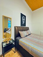 Comfy Studio Apt Near FAC Platz