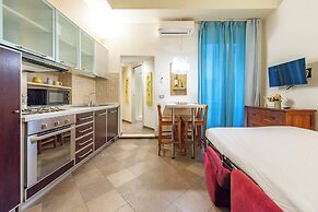 3 House by Ghor