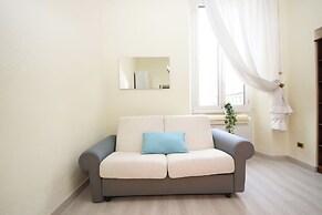 Rafael House by Ghor