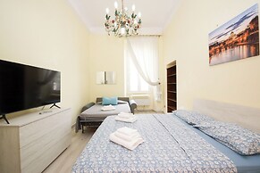Rafael House by Ghor