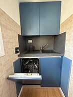 Manzoni Blue House by Ghor