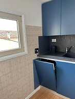 Manzoni Blue House by Ghor