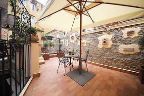 Domus Minelli Navona by Ghor