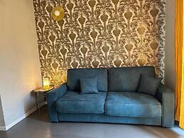 Cavour Urban Rooms - by Ghor