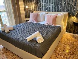 Cavour Urban Rooms - by Ghor