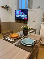 Sapri Apartment - Castro Pretorio by Ghor