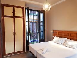 Apartamentos Alhambra Granada 3000
