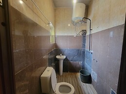 Canada World Hotel