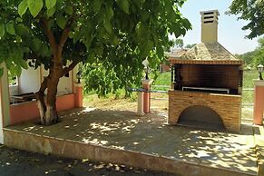 Pink House Socrates Corfu Beachside Studio