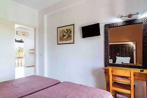 Pink House Socrates Corfu Beachside Apartments