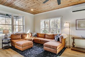 Unplugged Getaway on Lake Secession! Home w/ Dock