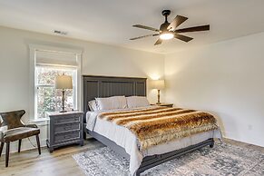 Unplugged Getaway on Lake Secession! Home w/ Dock