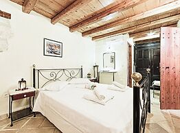 Villa Poseidon Superior Suite
