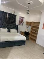 ELLEX SLEEVES APARTMENT