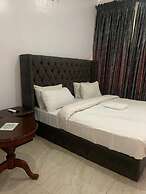 ELLEX SLEEVES APARTMENT