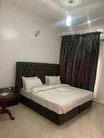 ELLEX SLEEVES APARTMENT