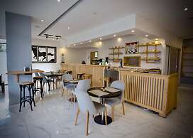 Le Basilic Addis Hotel Apartment & Spa